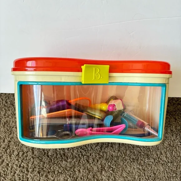 BToys Kids Pretend Play Medical Playset Doctor Kit - Picture 2 of 4